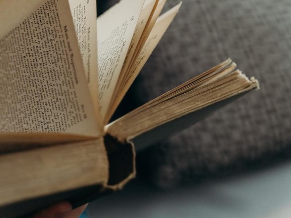 Cara Mencegah Buku Menguning